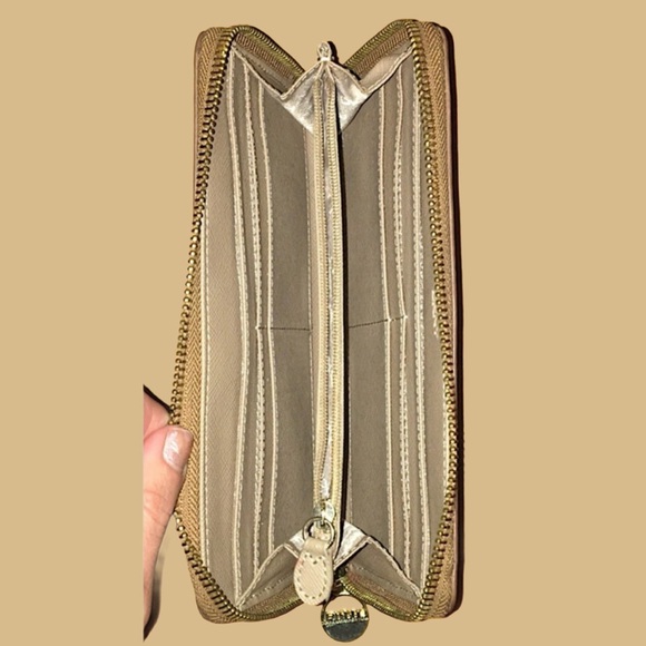 DKNY Saffiano Zip-Around Wallet - Picture 4 of 8